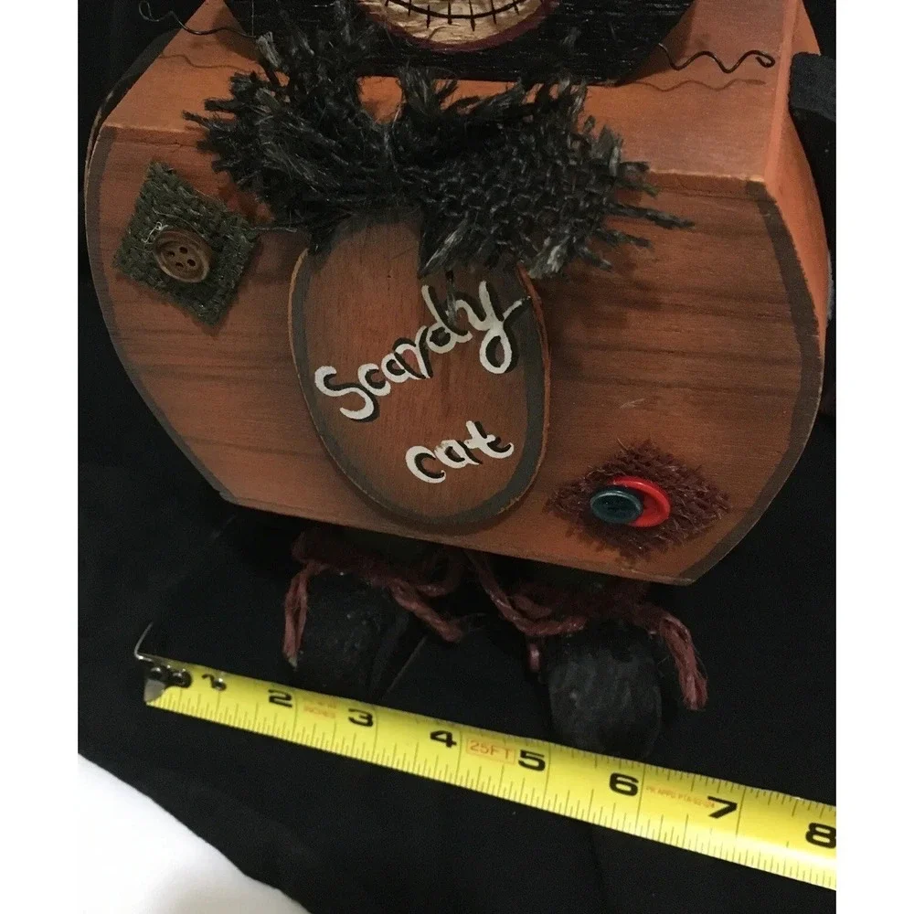 Black Scaredy Cat‎ Wooden Halloween Decor - Picture 6 of 7